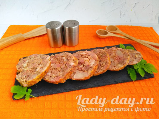 подаем колбасу