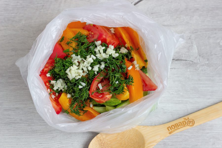 Как быстро замариновать овощи в пакете?