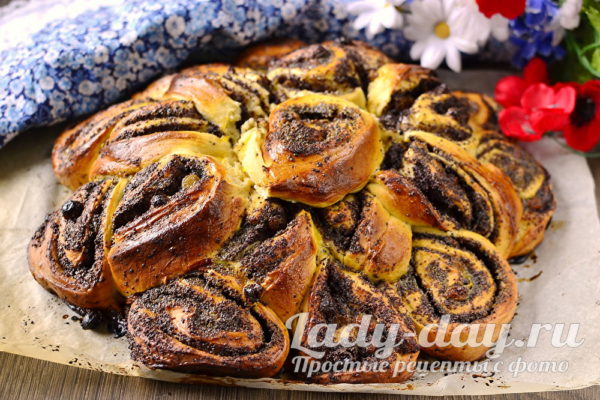 маковый пирог-рулет
