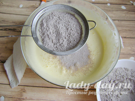 смешиваем обе смеси