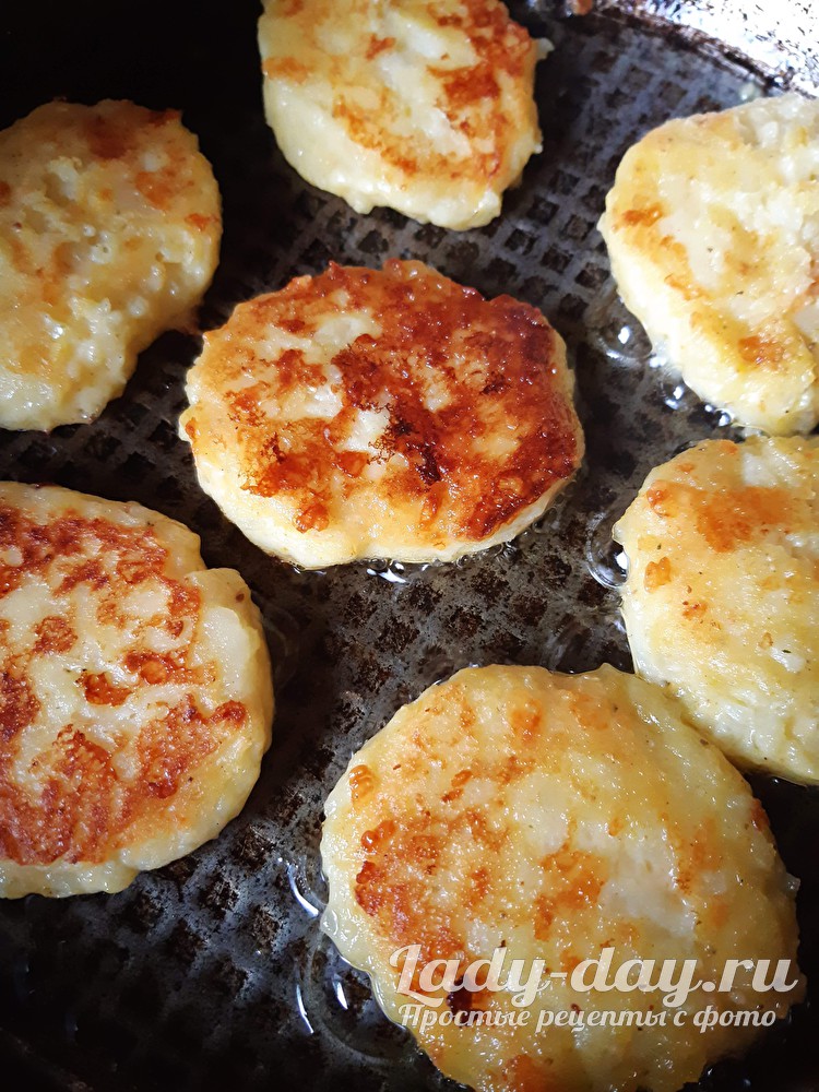 драники на сковороде