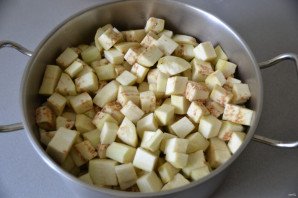 Баклажаны с луком как грибы - фото шаг 2