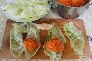 Капуста фаршированная морковью - фото шаг 8