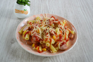 Макароны с сосисками в мультиварке - фото шаг 8