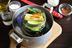 Огурцы на зиму с корейской приправой - фото шаг 6