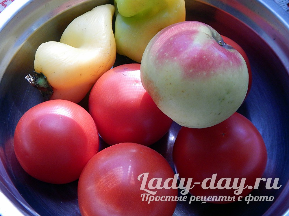 помидоры и яблоки