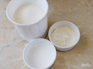 Меренговый рулет с малиной и фисташками - фото шаг 2