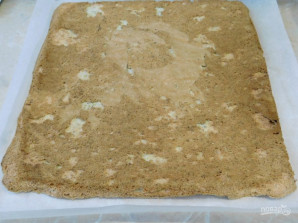 Меренговый рулет с малиной и фисташками - фото шаг 7