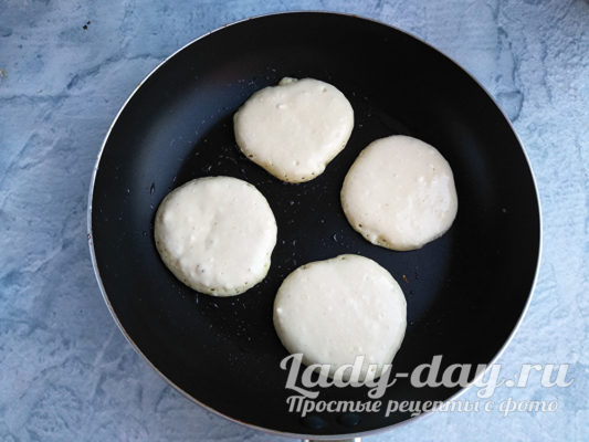 на сковроде