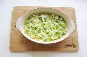 Пирог с яично-сметанной заливкой - фото шаг 8