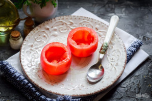 Помидоры фаршированные колбасой - фото шаг 2