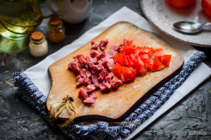 Помидоры фаршированные колбасой - фото шаг 3