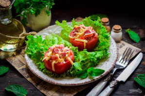 Помидоры фаршированные колбасой - фото шаг 7