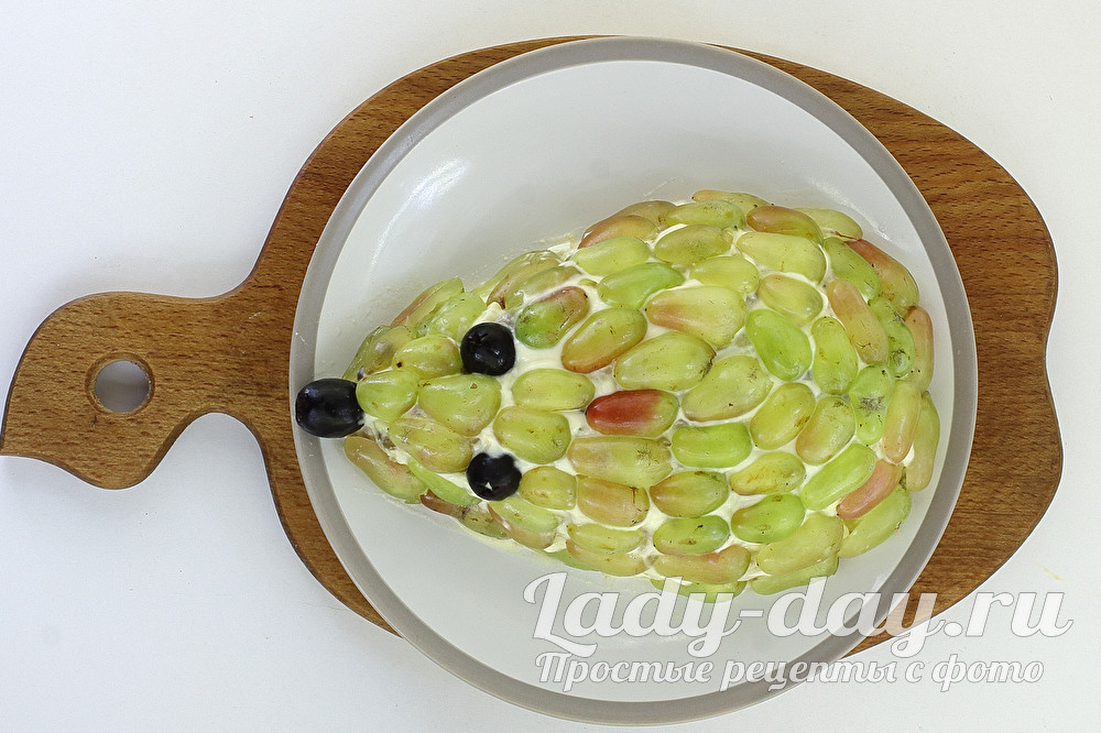 салат в виде крысы