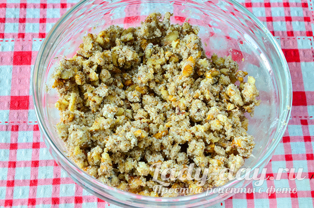 смешать орехи