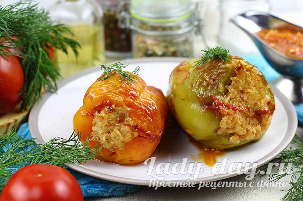 Рецепт фаршированных перцев в духовке с фаршем и рисом