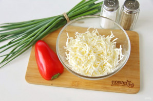 Каллы из сыра - фото шаг 2