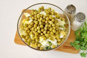 Салат на Год Крысы из вареной колбасы - фото шаг 5