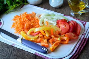 Салат с капустой и помидорами на зиму - фото шаг 3