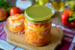 Салат с капустой и помидорами на зиму - фото шаг 8