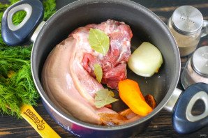 Заливное из языка на Новый год Крысы - фото шаг 2