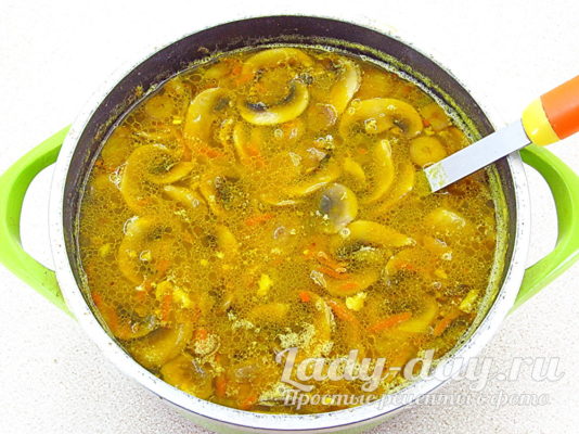 гороховый суп с курицей