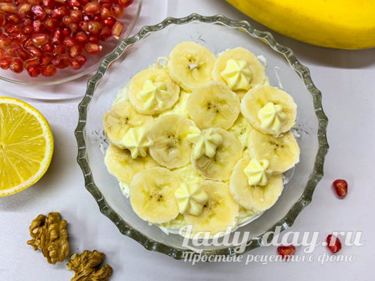 Обалденый салат с курицей и бананом — классный рецепт для праздничного стола