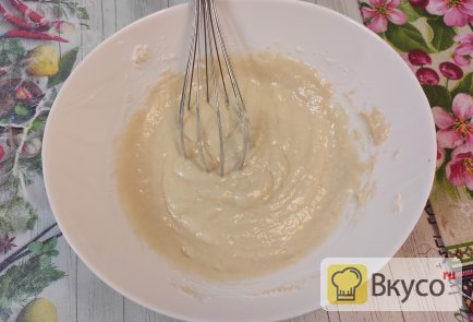 Заливной пирог на кефире с курицей и сыром