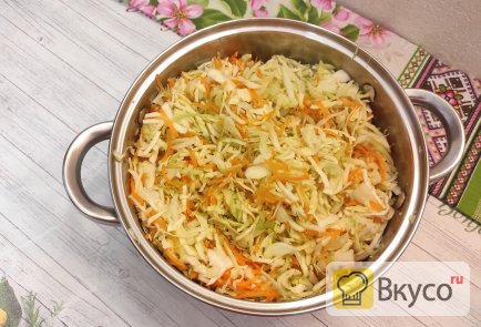 Маринованная капуста с морковью быстрого приготовления с уксусом