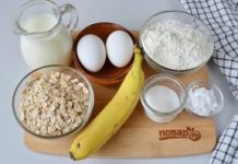 Панкейки с бананами и овсянкой