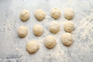 Пирожки на кефире и сметане - фото шаг 5
