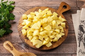 Суп гороховый с копченостями - фото шаг 5