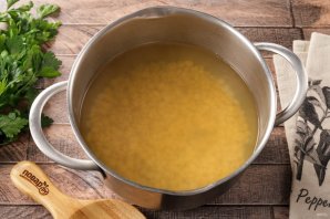 Суп гороховый с копченостями - фото шаг 7