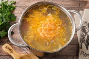 Суп гороховый с копченостями - фото шаг 10