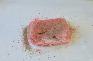 Свинина с яблоками в духовке - фото шаг 2