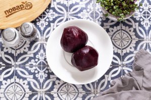 Салат из вареной свеклы - фото шаг 3