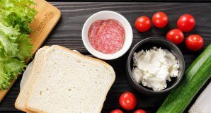 Закуска на шпажках на Новый год