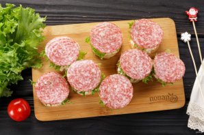 Закуска на шпажках на Новый год - фото шаг 7