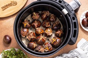 Каштаны в аэрогриле - фото шаг 7