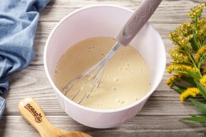 Простой рецепт блинов на воде - фото шаг 7