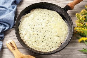 Простой рецепт блинов на воде - фото шаг 10