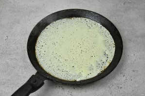 Заварные блинчики на йогурте - фото шаг 9