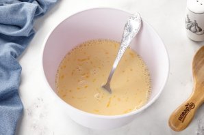 Пышный омлет в аэрогриле - фото шаг 6