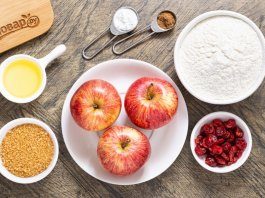 Постные яблочные кексы