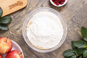 Постные яблочные кексы - фото шаг 6