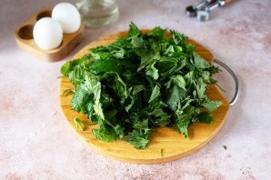 Зеленый борщ из крапивы - фото шаг 7