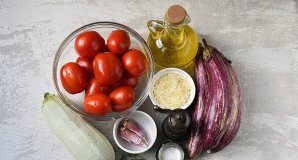 Запеканка из кабачков и баклажанов