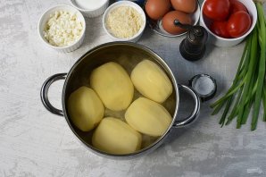 Пирог с тунцом и картофелем - фото шаг 2
